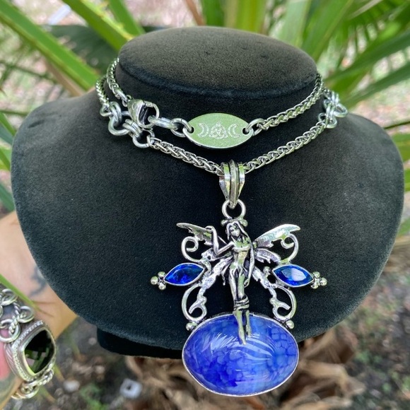 925 sterling silver overlay fairy charm blue Sapphires & agate gems necklace - Picture 6 of 14